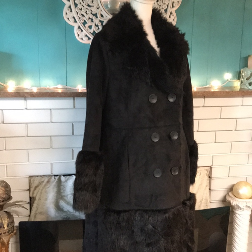 Gorgeous Glamorous Black full length. “Fabulous Furs”. Faux Fur/ black suede.